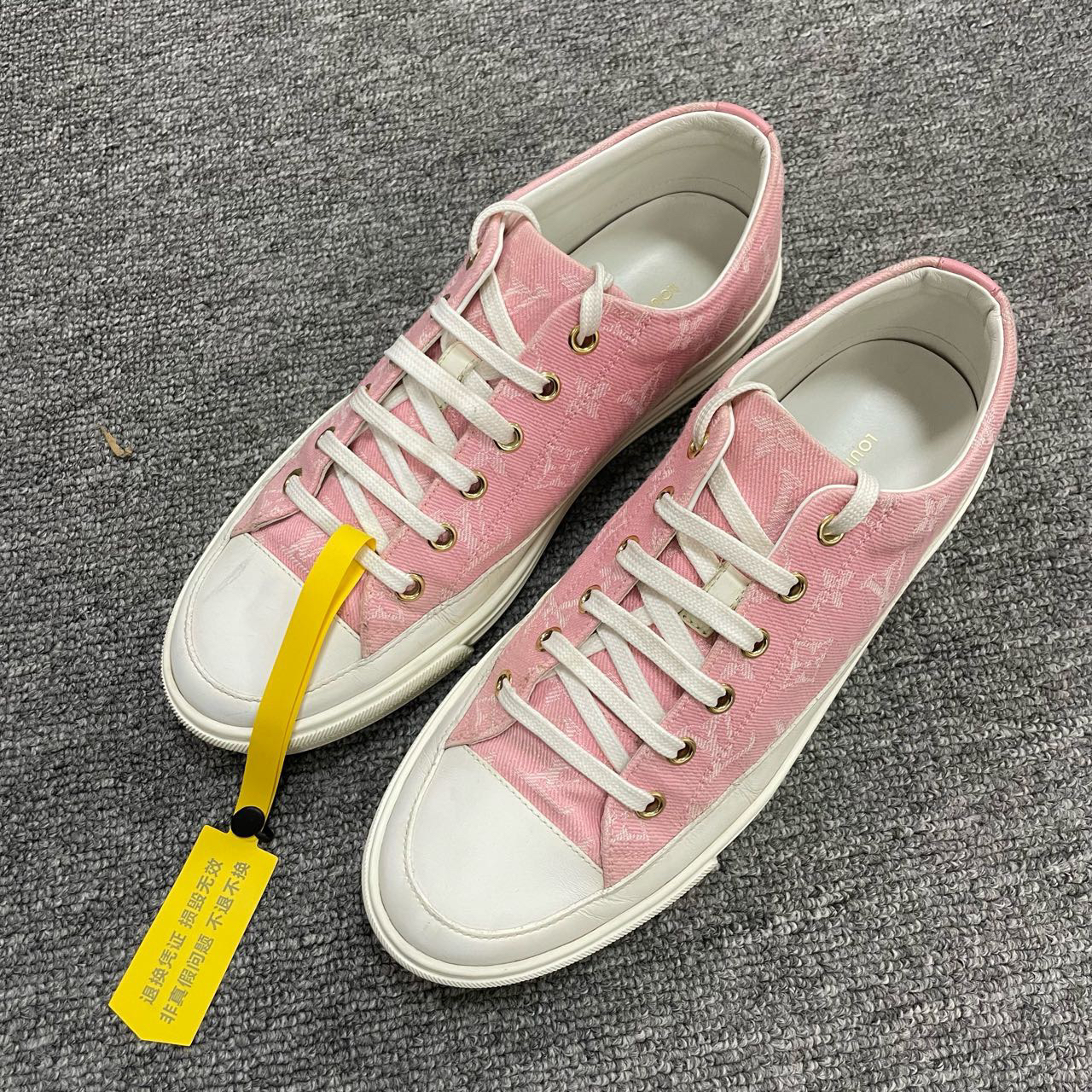 95新 LouisVuitton/路易威登 stellar 低帮帆布鞋 38码/2824