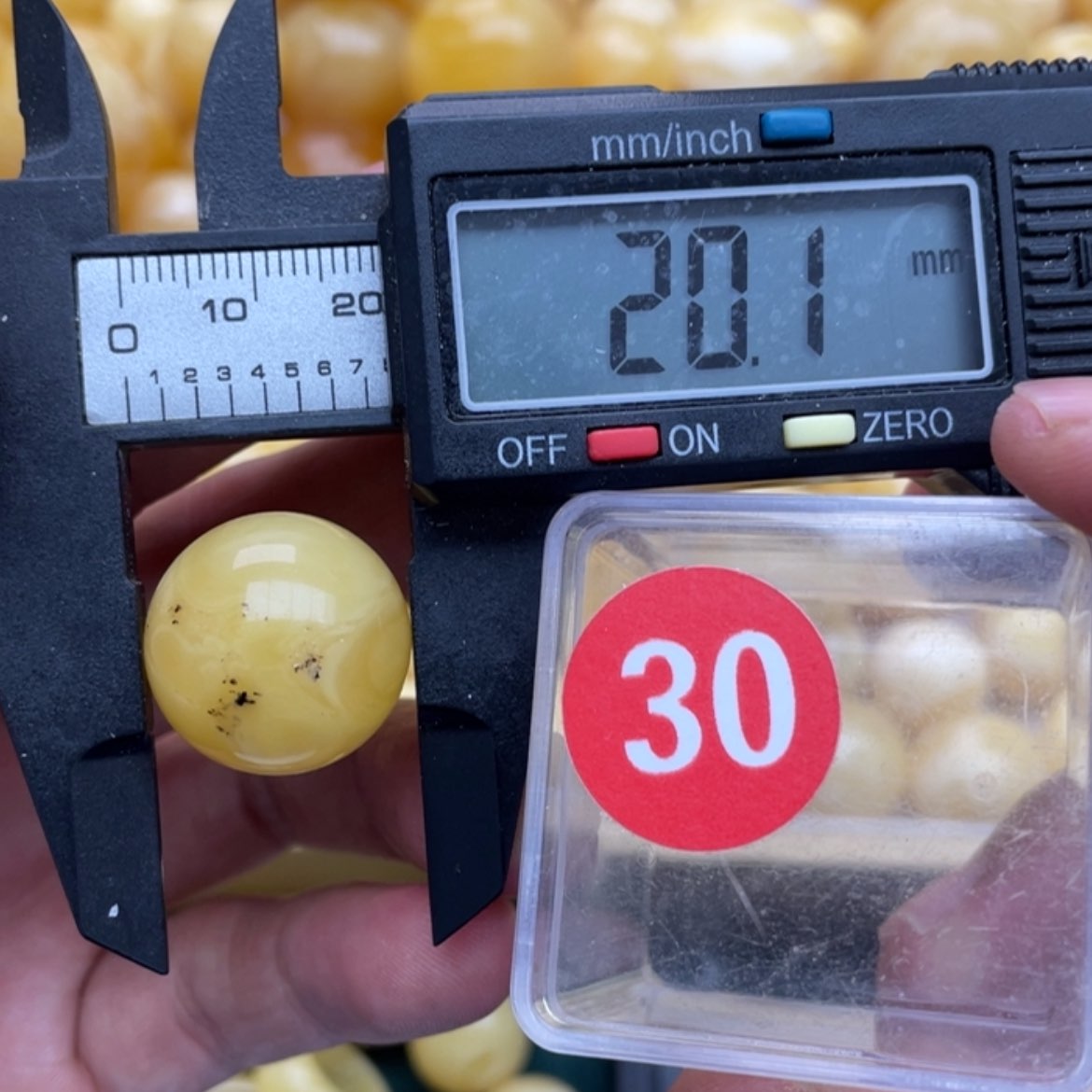 【闪购商品】琥珀裸石未镶嵌