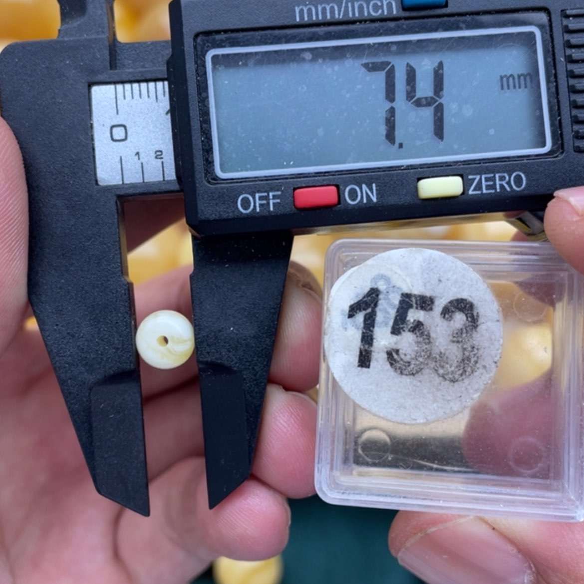 【闪购商品】琥珀裸石未镶嵌