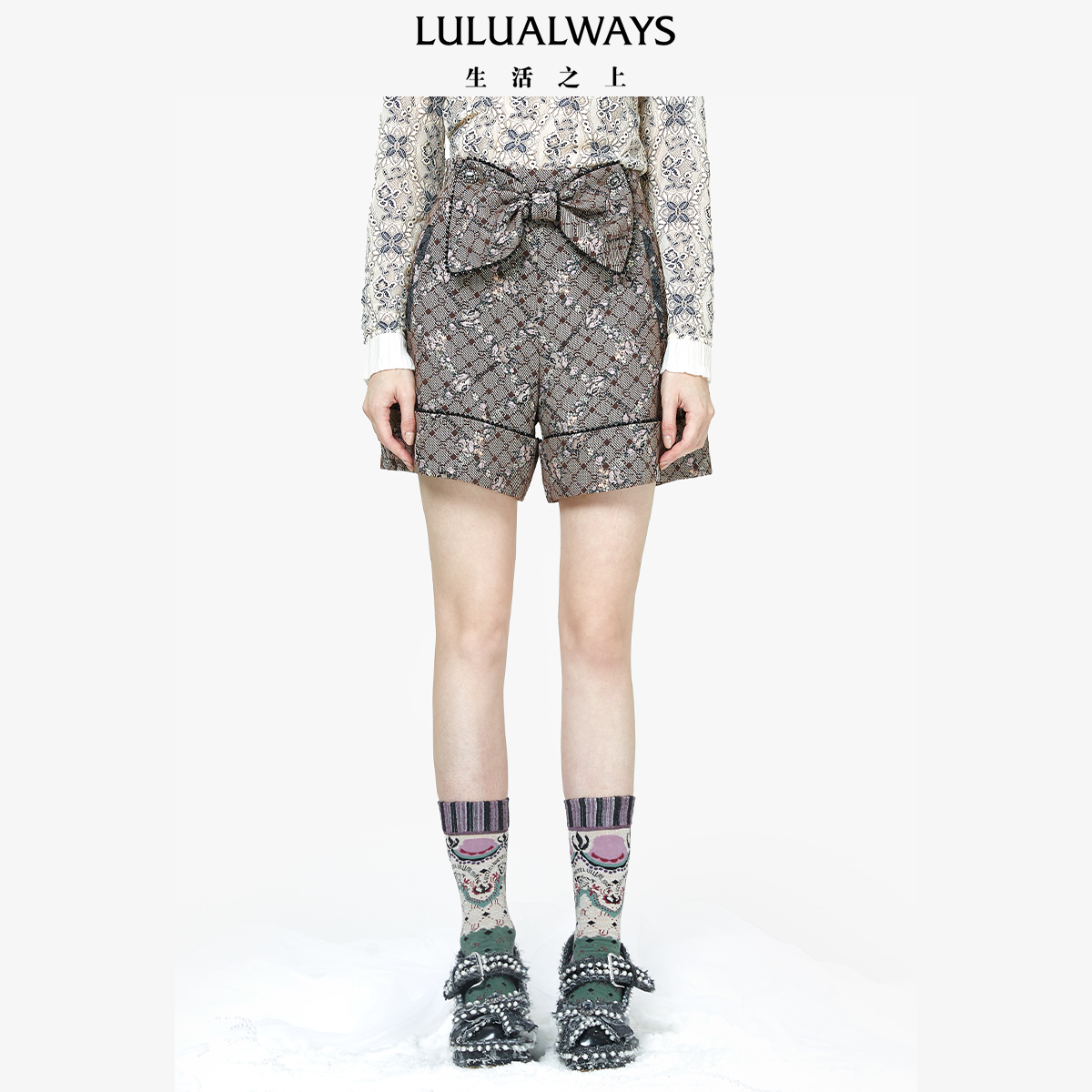 LULUALWAYS复古浪漫提花蝴蝶结短裤显瘦女士时尚潮裤女LND3017