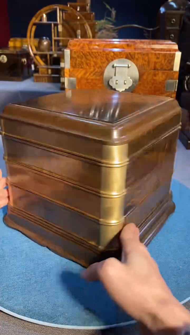 【闪购商品】乌木类成套家具普洱茶盒 84