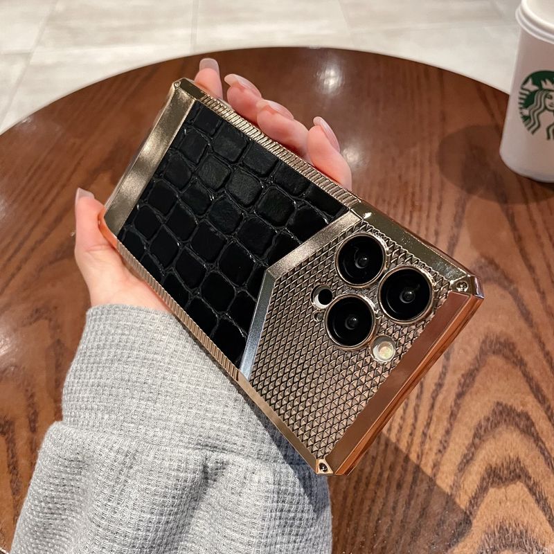 适用iPhone14promax手机壳13pro电镀真皮感鳄鱼纹高级感保护壳
