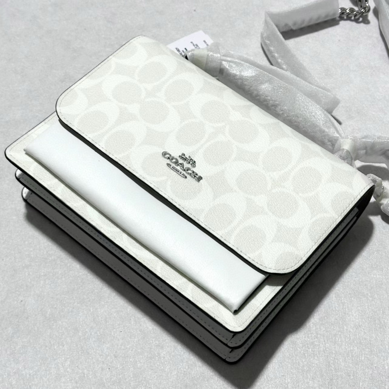 COACH/蔻驰Klare冰川白链条风琴斜跨包CP078（21*16*6.5cm）