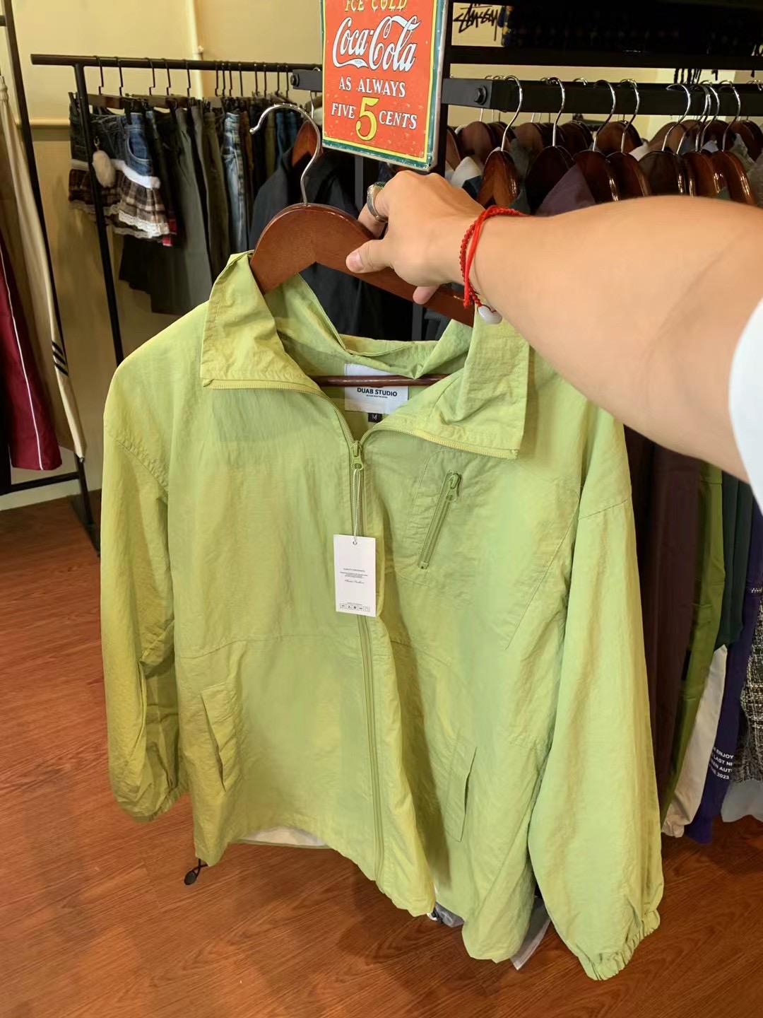 衣库 cool 古着 vintage 苹果绿 夹克