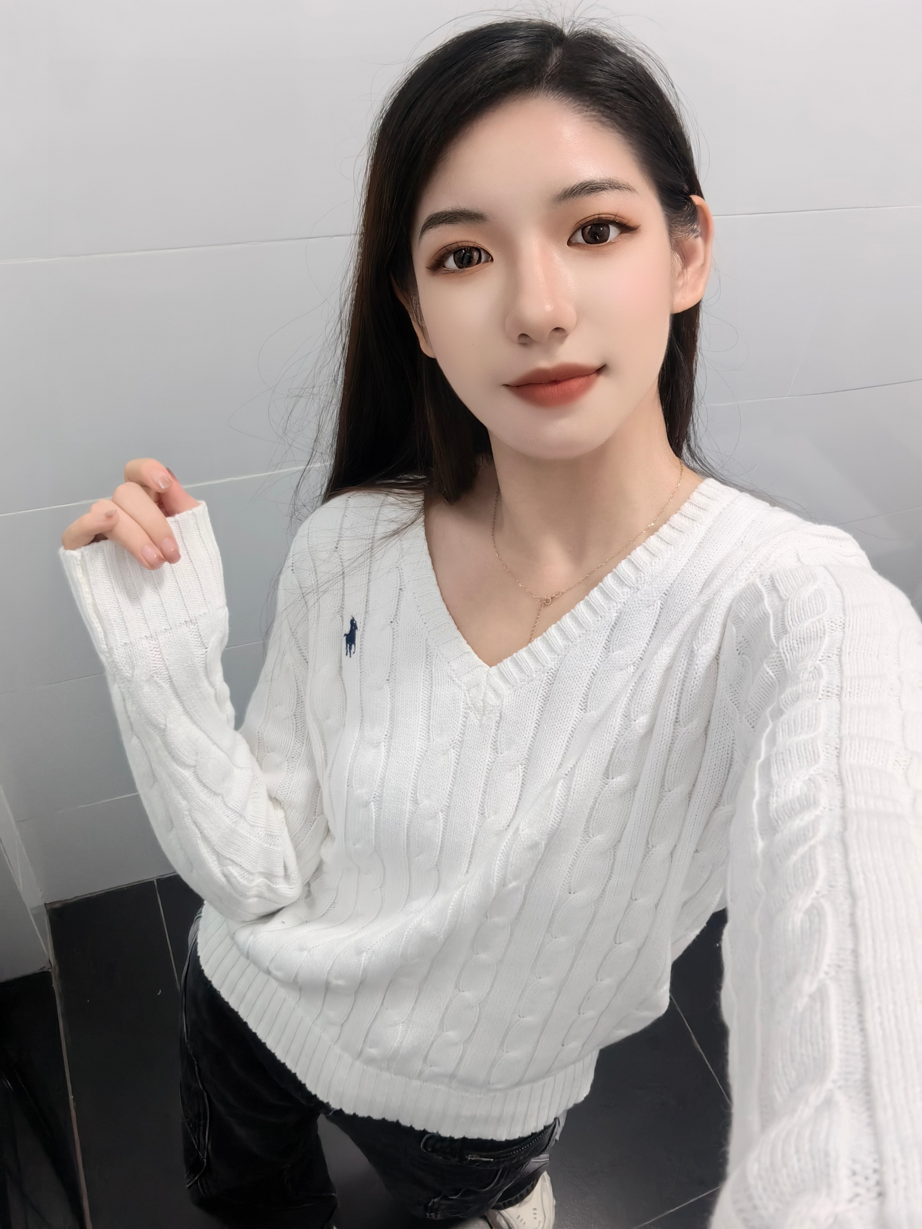 拉夫家经典休闲时尚小马标刺绣纯色V领套头针织衫秋冬女款 百搭 