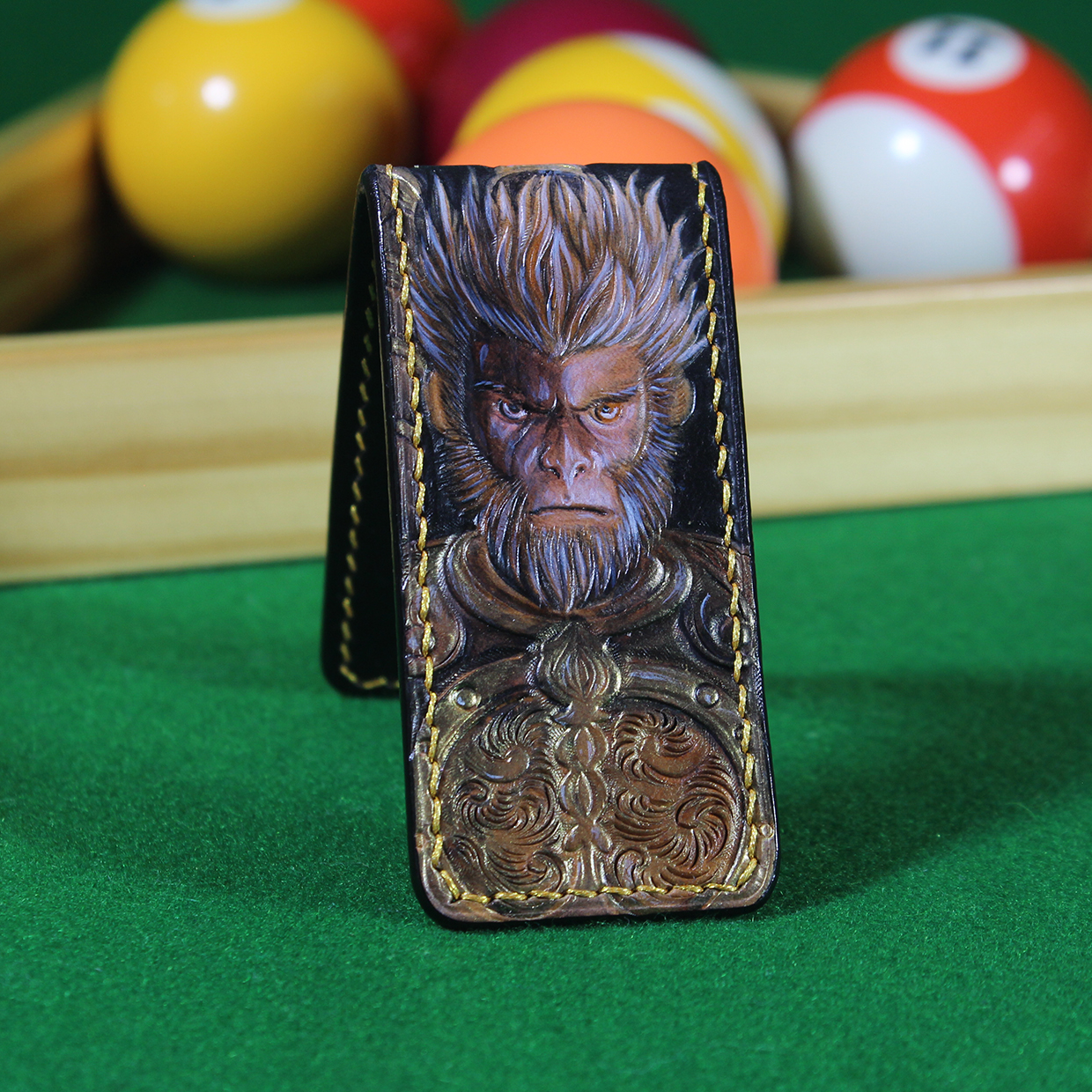 手工皮雕悟空齐天大圣刻巧克夹纯皮巧克夹强磁巧克夹