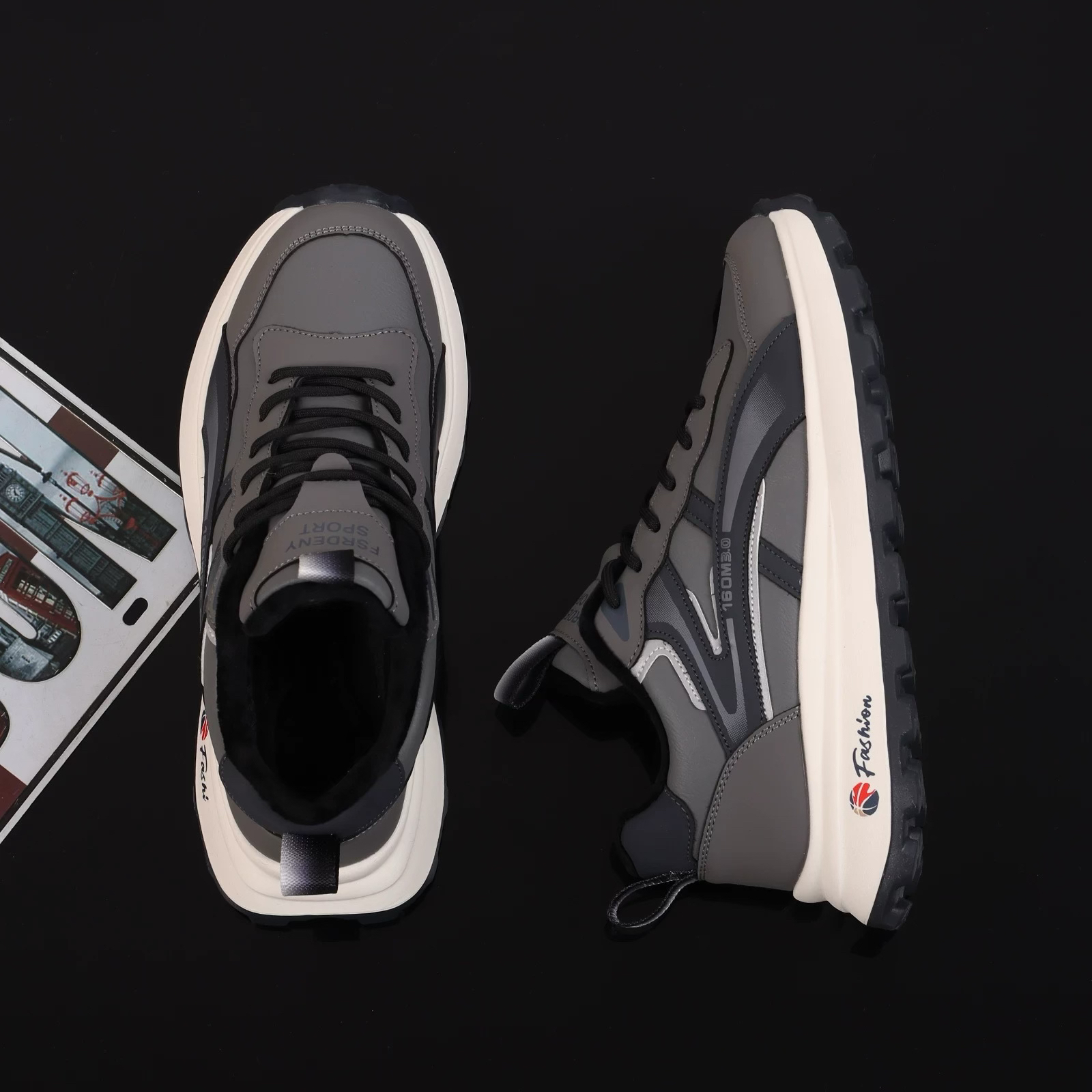 圆头厚底时尚休闲鞋休闲跑步潮鞋鞋子ins中跟百搭加绒男士