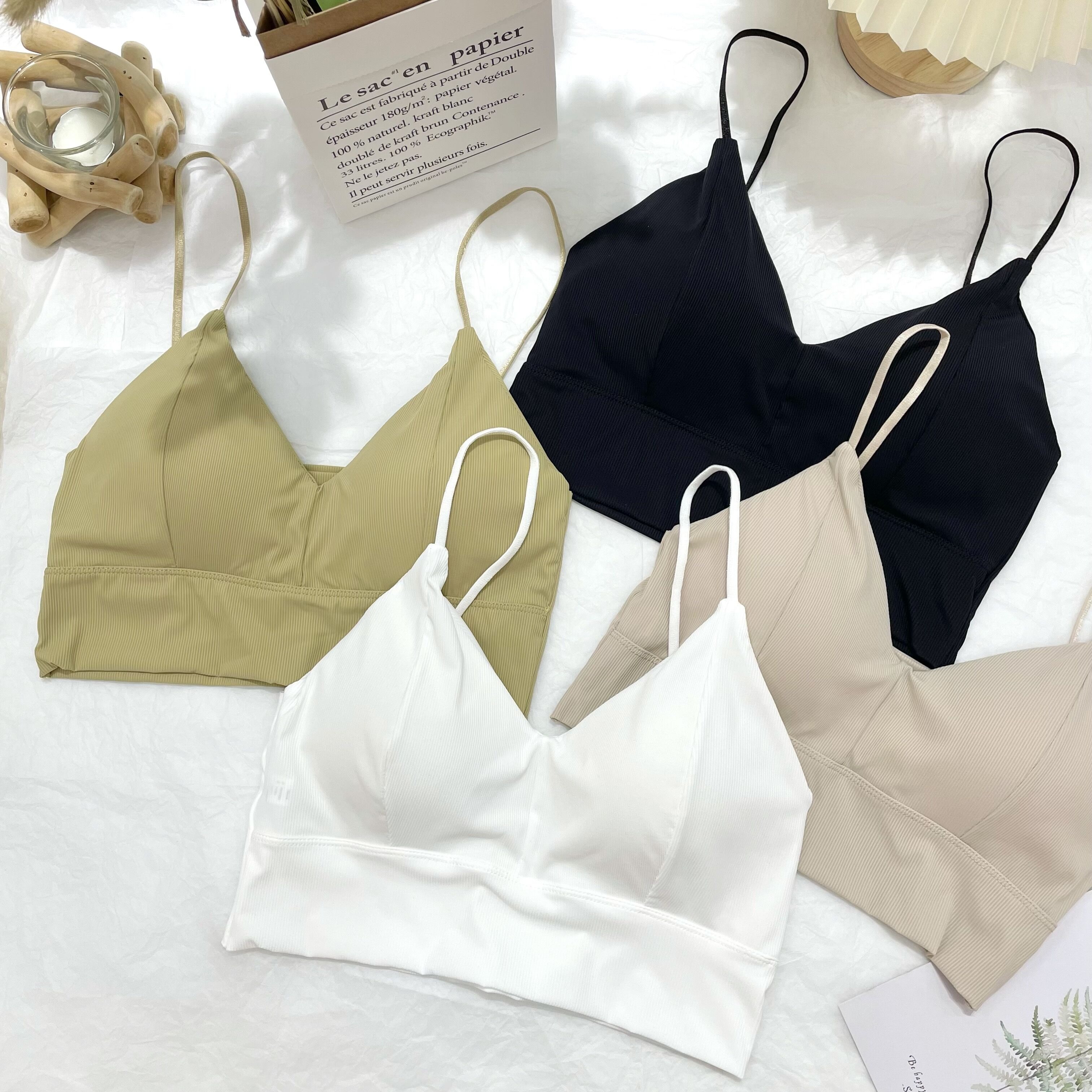 夏季小吊带背心式女内搭打底外穿美背文胸一体带胸垫抹胸上衣白色