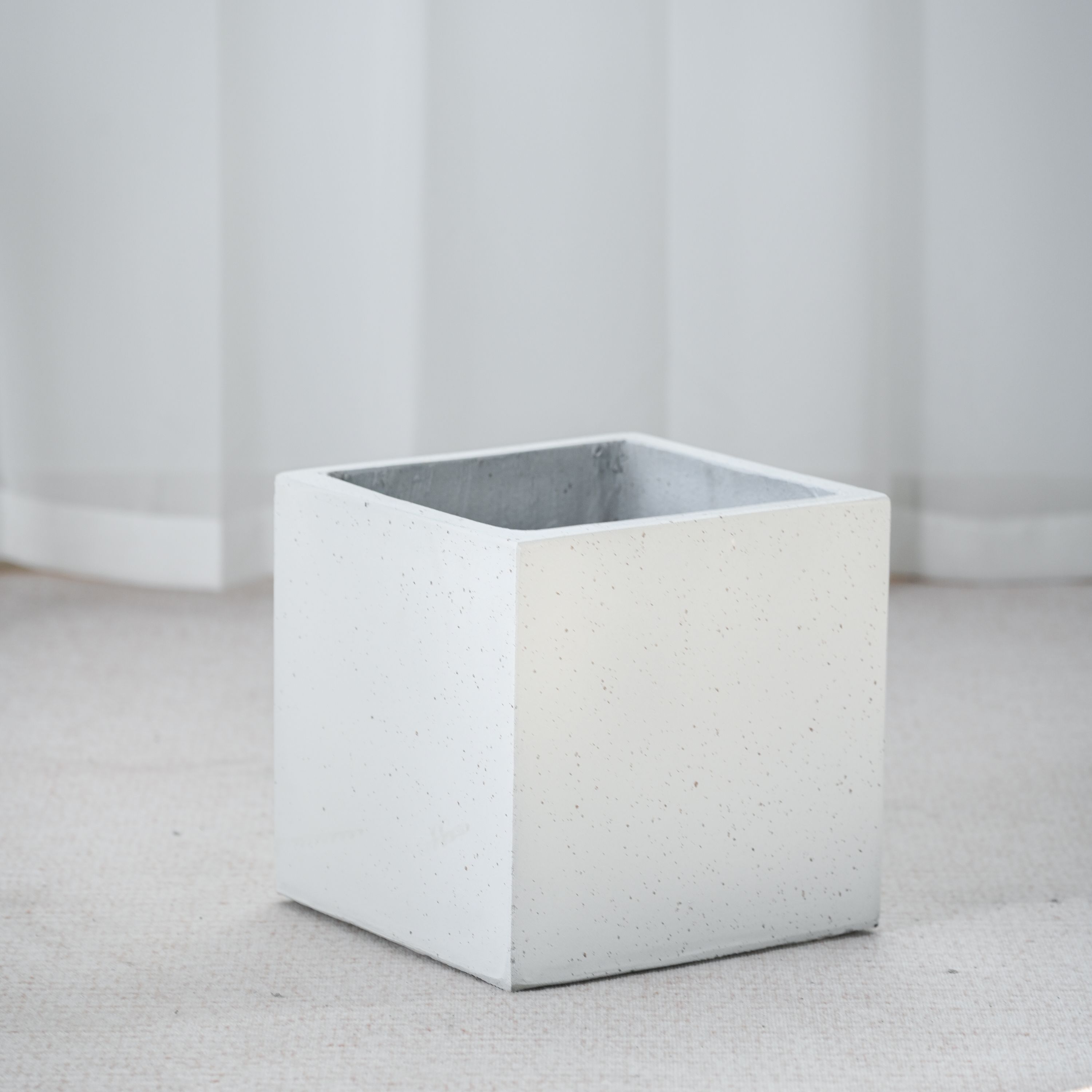 高脚圆球镁泥/白色四方美腻/瓶盖镁泥白色水波纹镁泥盆高端绿植盆