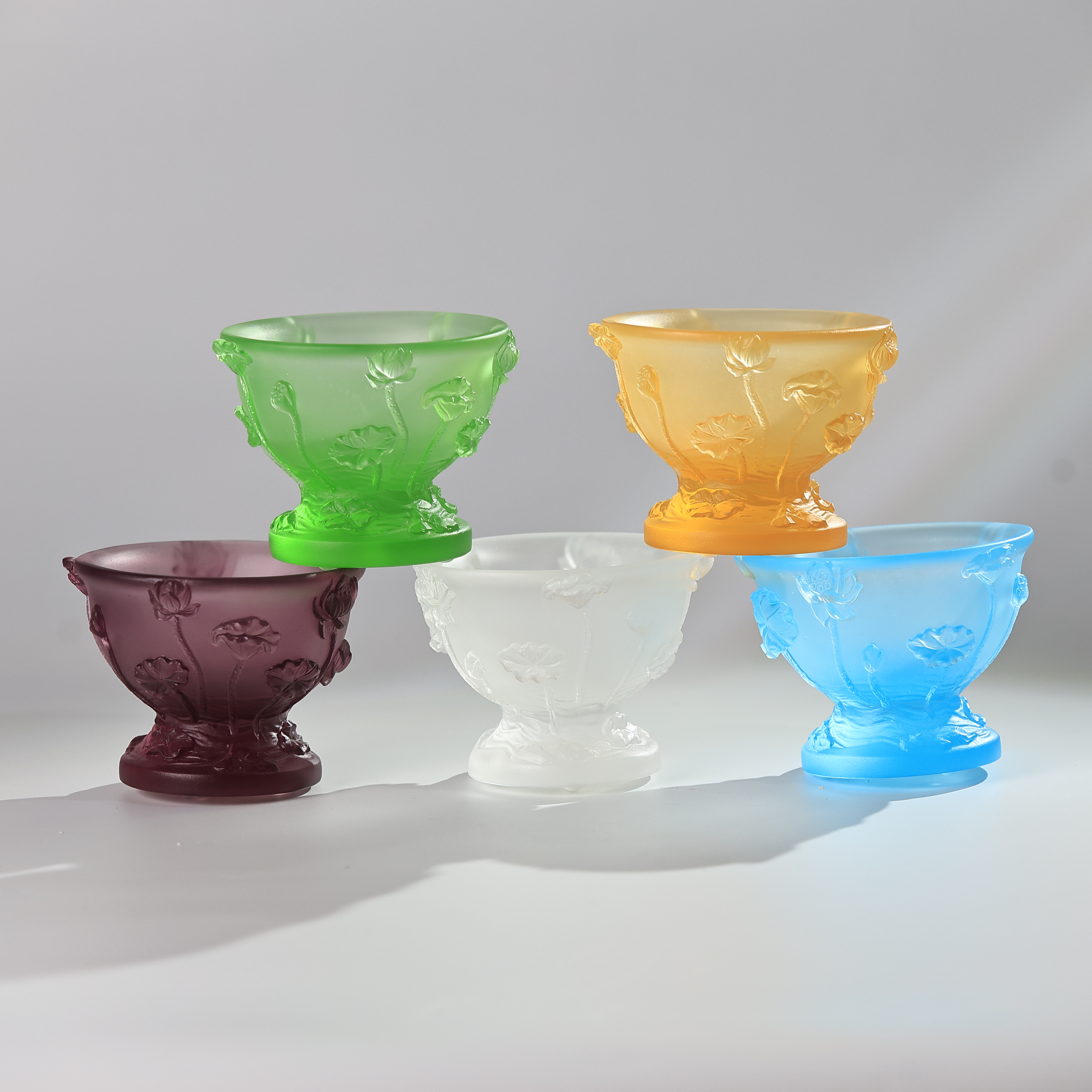 古法琉璃《八吉祥供水杯》七彩莲花水碗圣水杯复古陶瓷简约工艺品