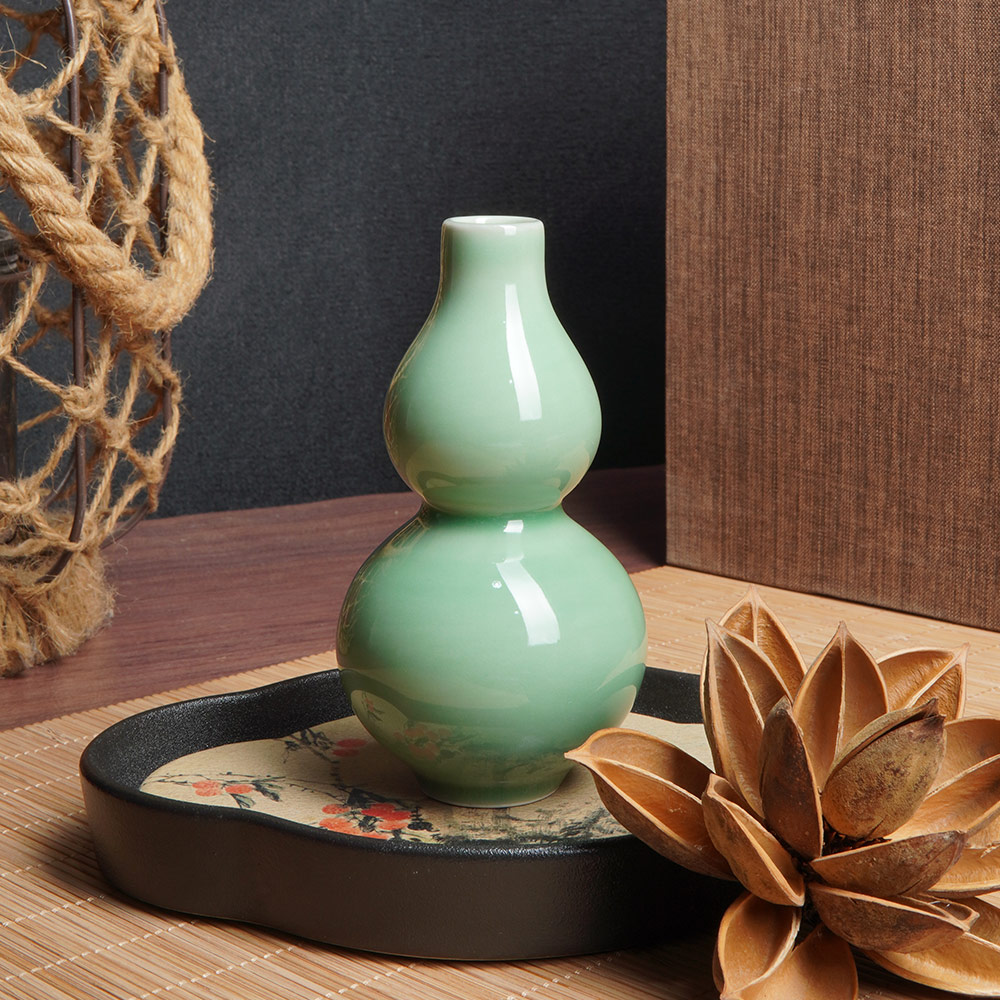 青瓷梅瓶小号插花玉壶春花瓶简约落地居家陶瓷摆设龙泉