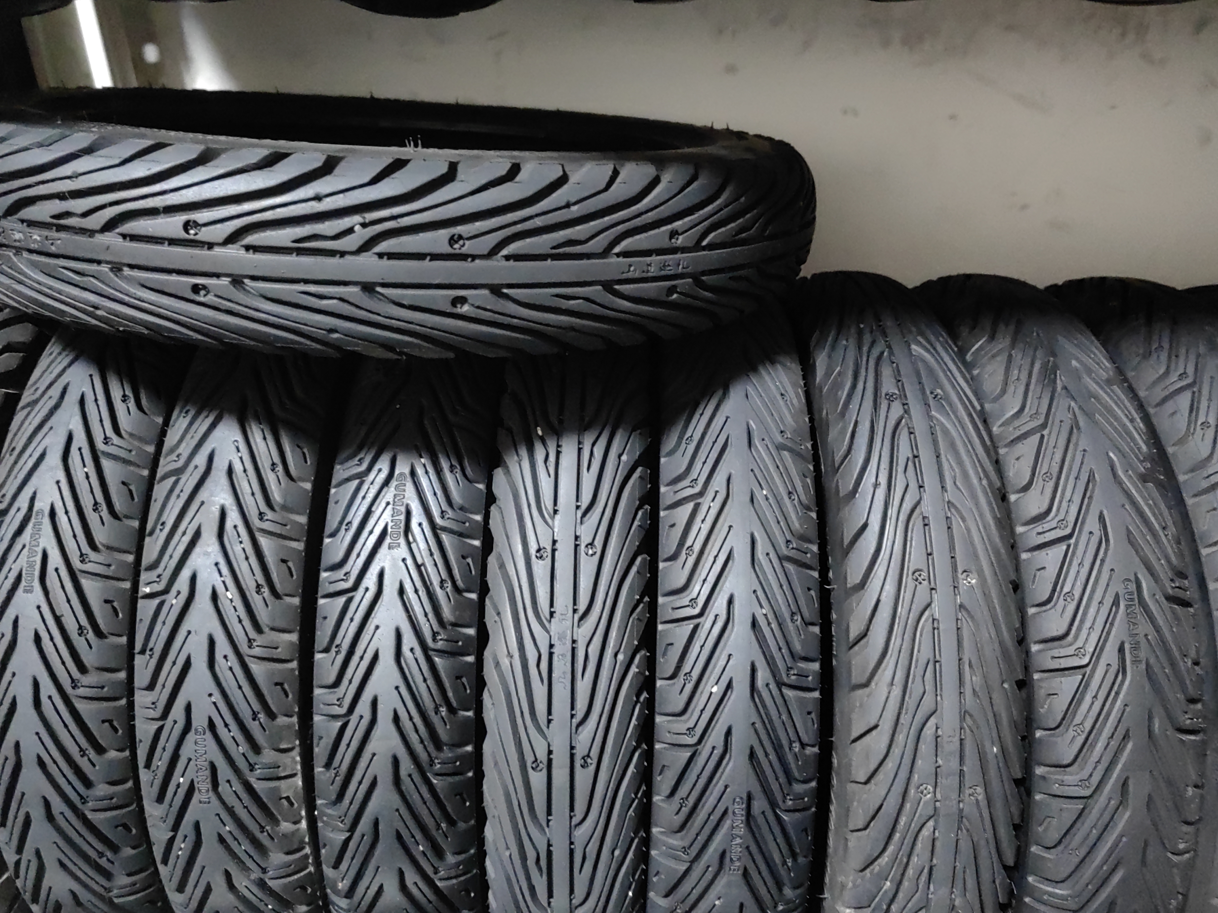 60/100-10（14×2.5）半热熔品牌真空胎轮胎真空轮胎轮胎真空胎