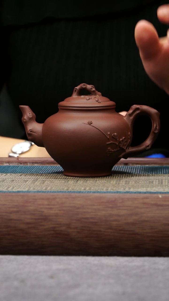 【闪购商品】紫砂茶壶紫泥 梅报春