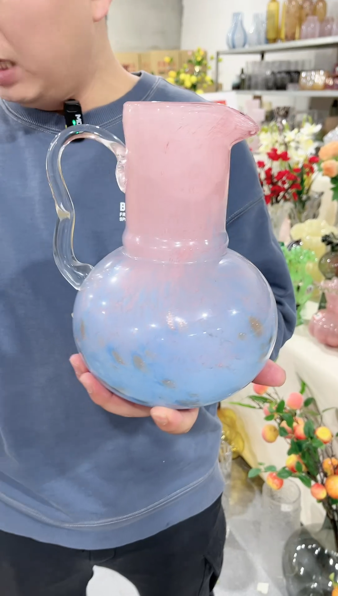 【闪购商品】蓝粉渐水壶款花瓶