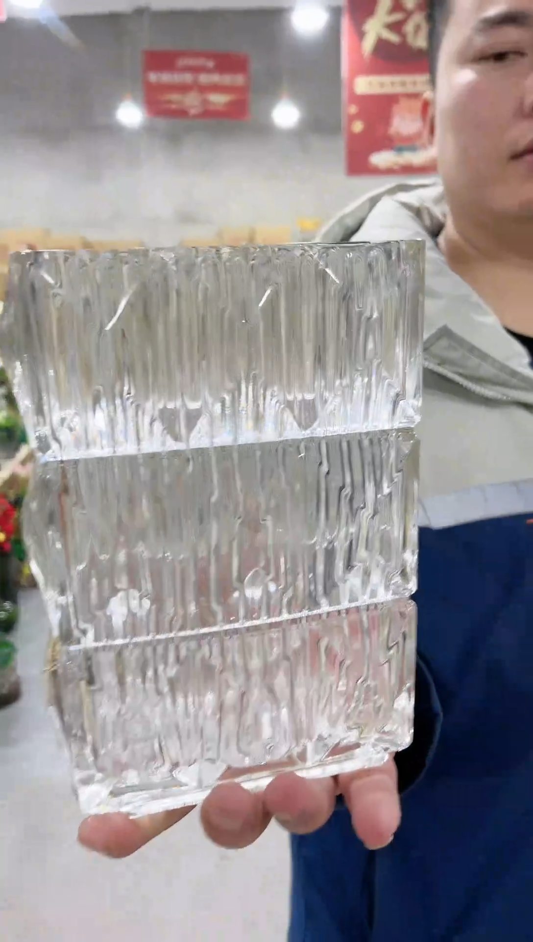 【闪购商品】透明水晶巴卡拉卢梭花瓶