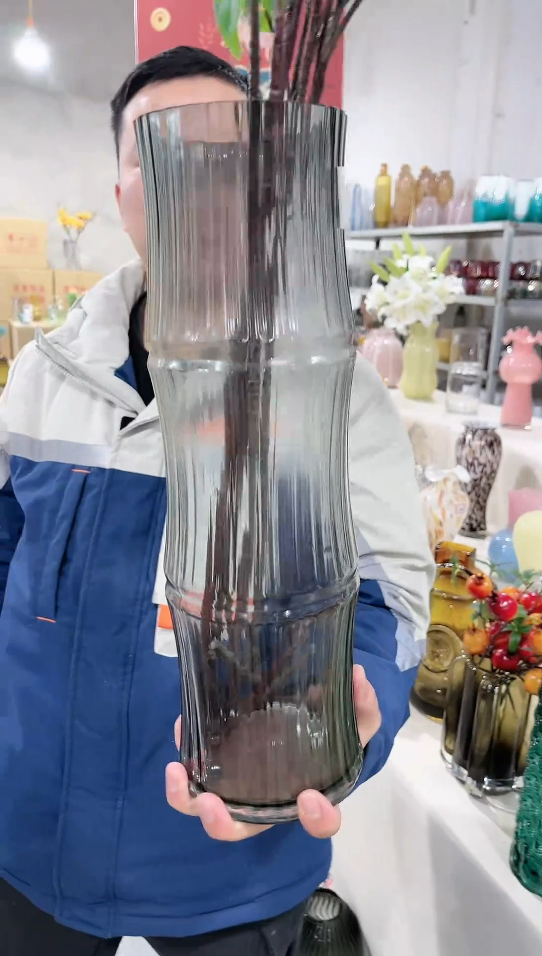 【闪购商品】烟灰色竹节花瓶