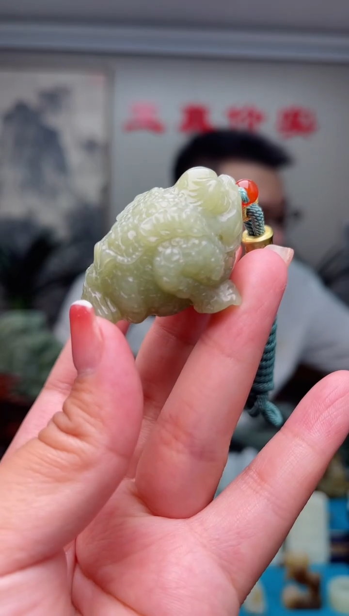 【闪购商品】和田玉颈饰未镶嵌1