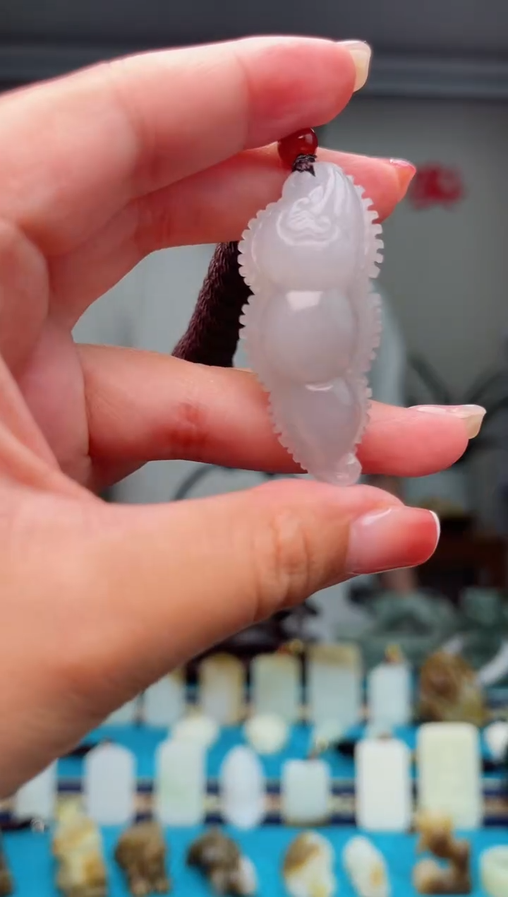 【闪购商品】和田玉颈饰未镶嵌1