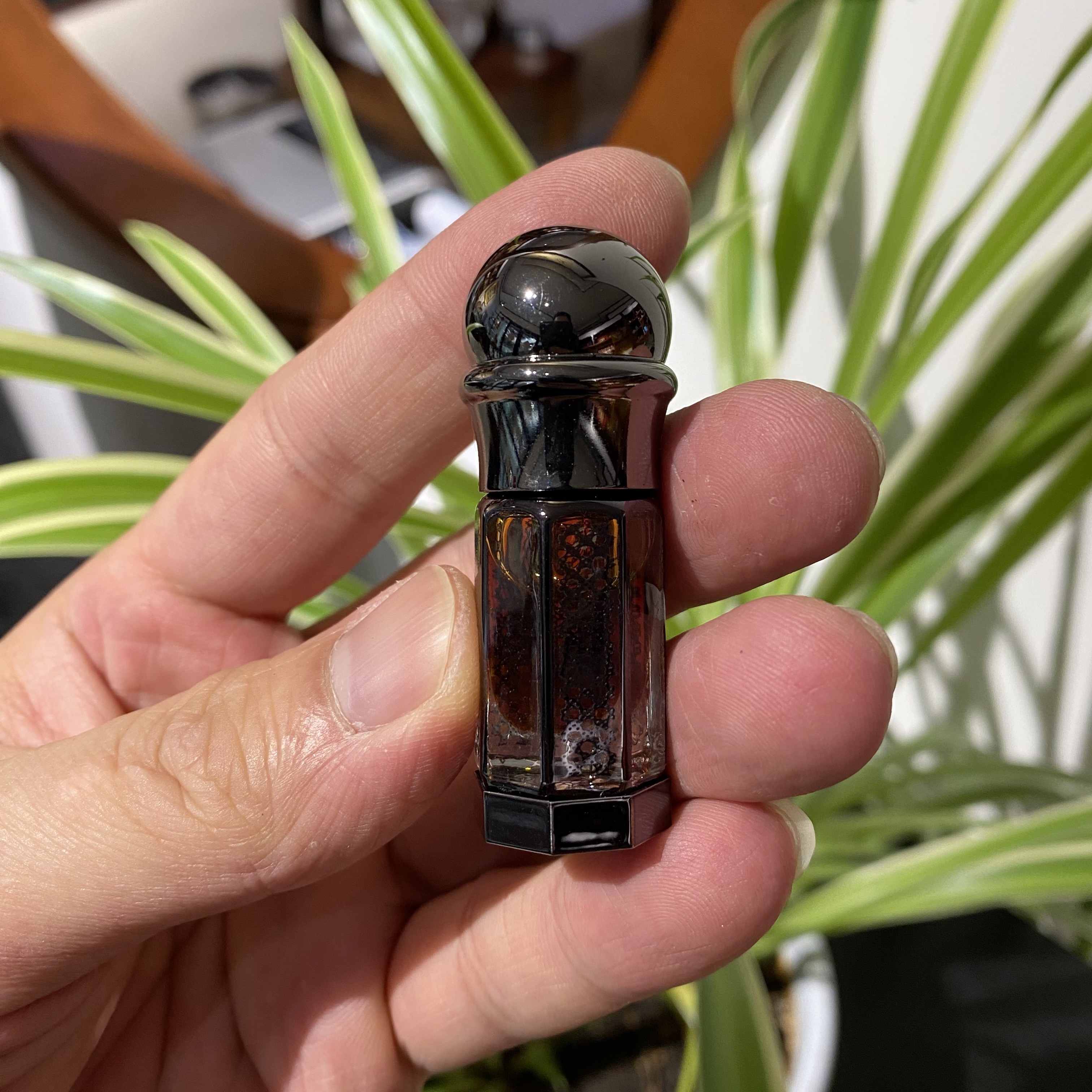 沉香海南天然野生沉香精油/2克/礼盒装