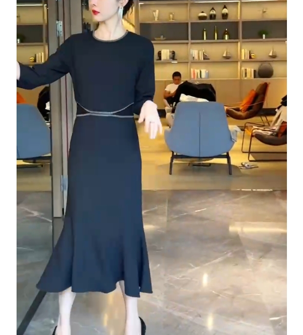 气质百搭显瘦中长款打底鱼尾裙连衣裙DEYI12901