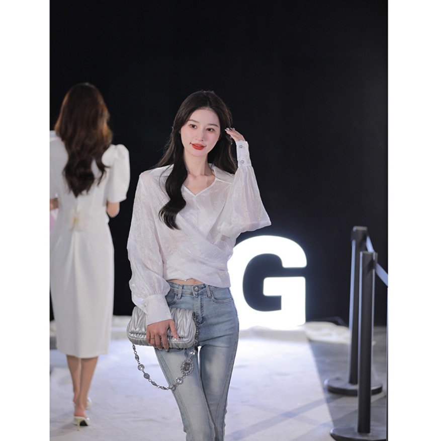 【果果专属】轻盈质感小翻领V字交叉设计衬衫