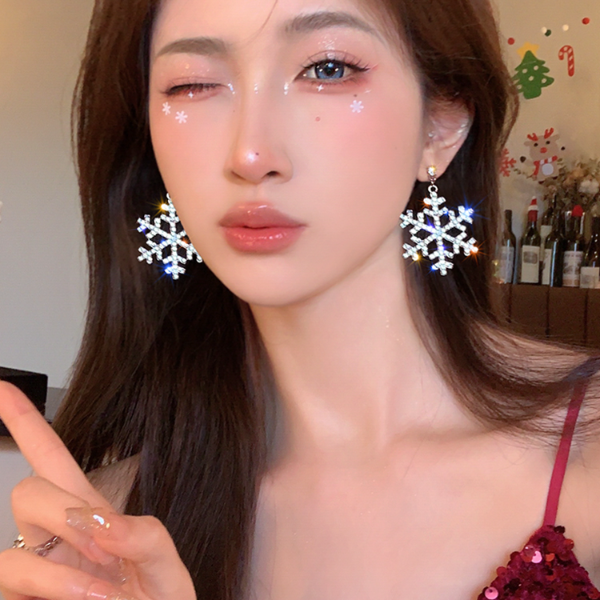 合金耳饰 闪钻雪花耳环高级感网红圣诞耳坠精致独特耳钉耳饰品潮