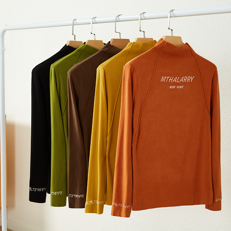 【8805】半高领简约休闲风字母刺绣长袖面料款基础百搭打底衫