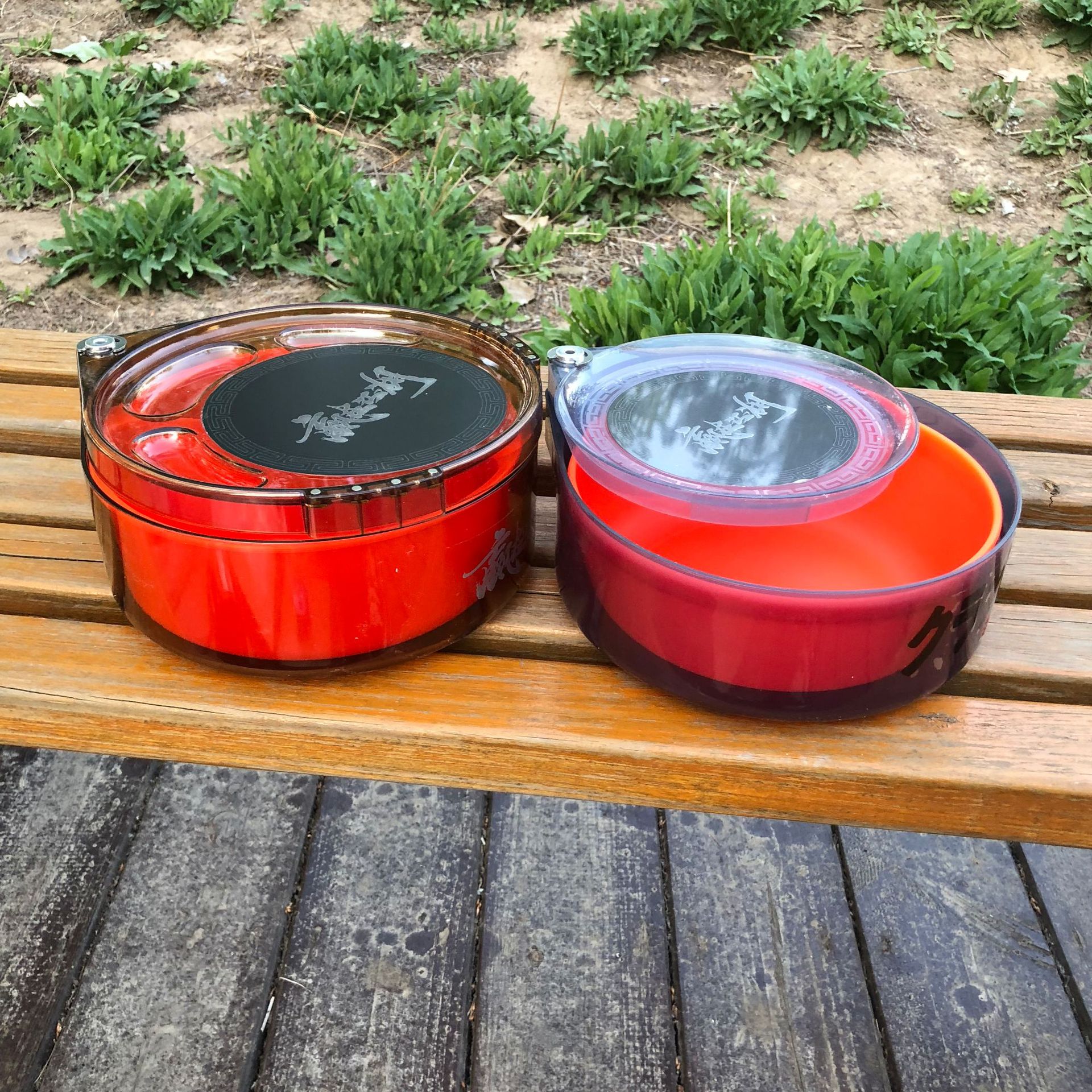 全磁拉饵盘 带侧吸强磁拉饵盘鱼食盒 饵料盆钓箱配件厂家