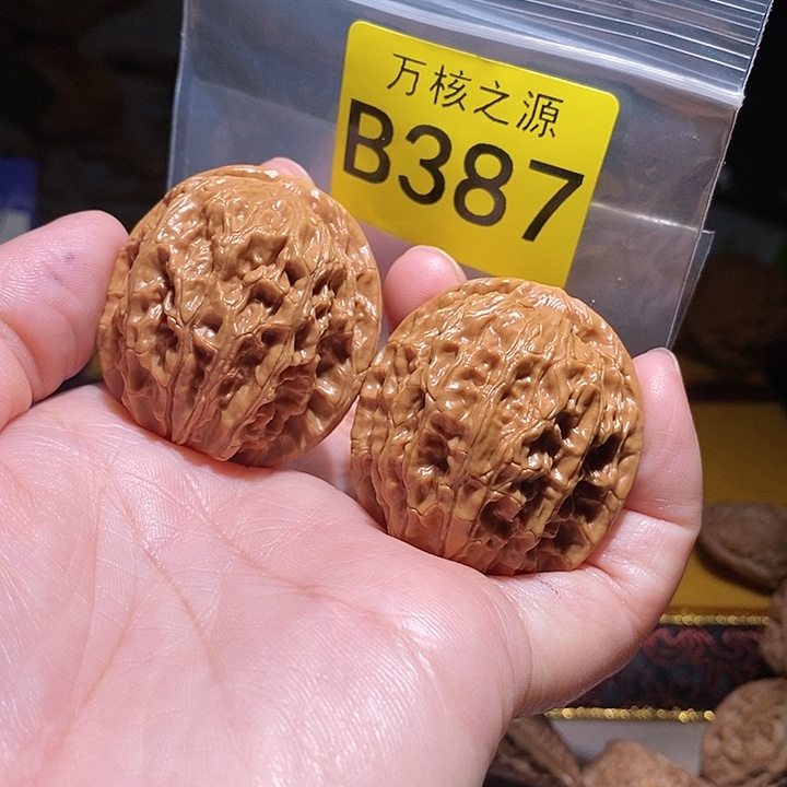 桃核吊坠38鸭蛋虎头……