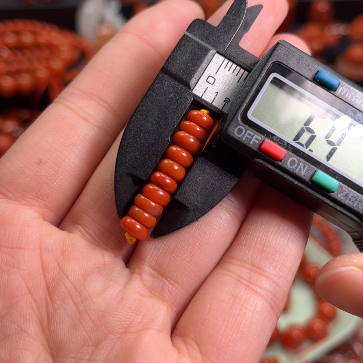 【闪购商品】南红玛瑙配饰6.4mm未镶嵌