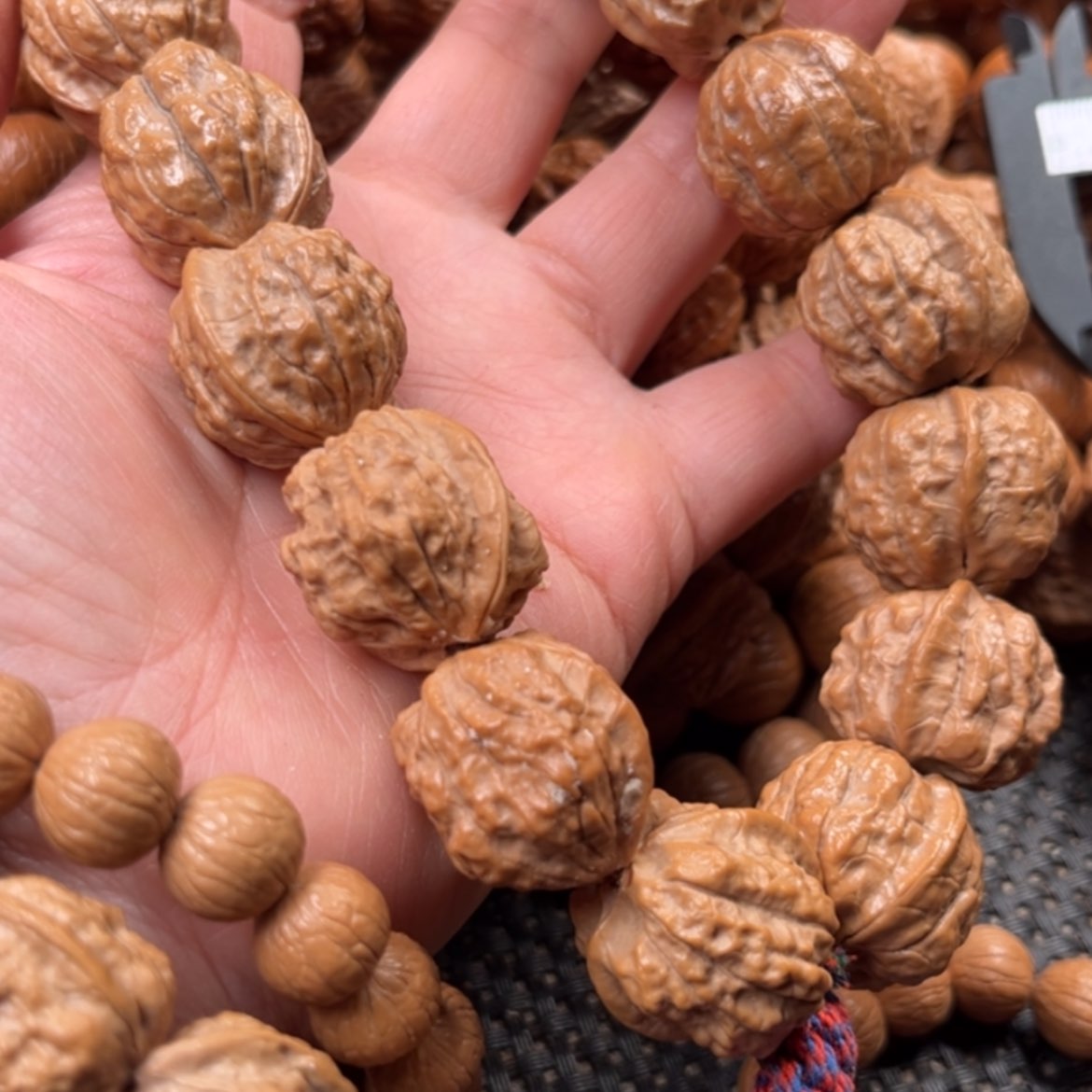 【闪购商品】猴头核桃手串2.2的17颗手持