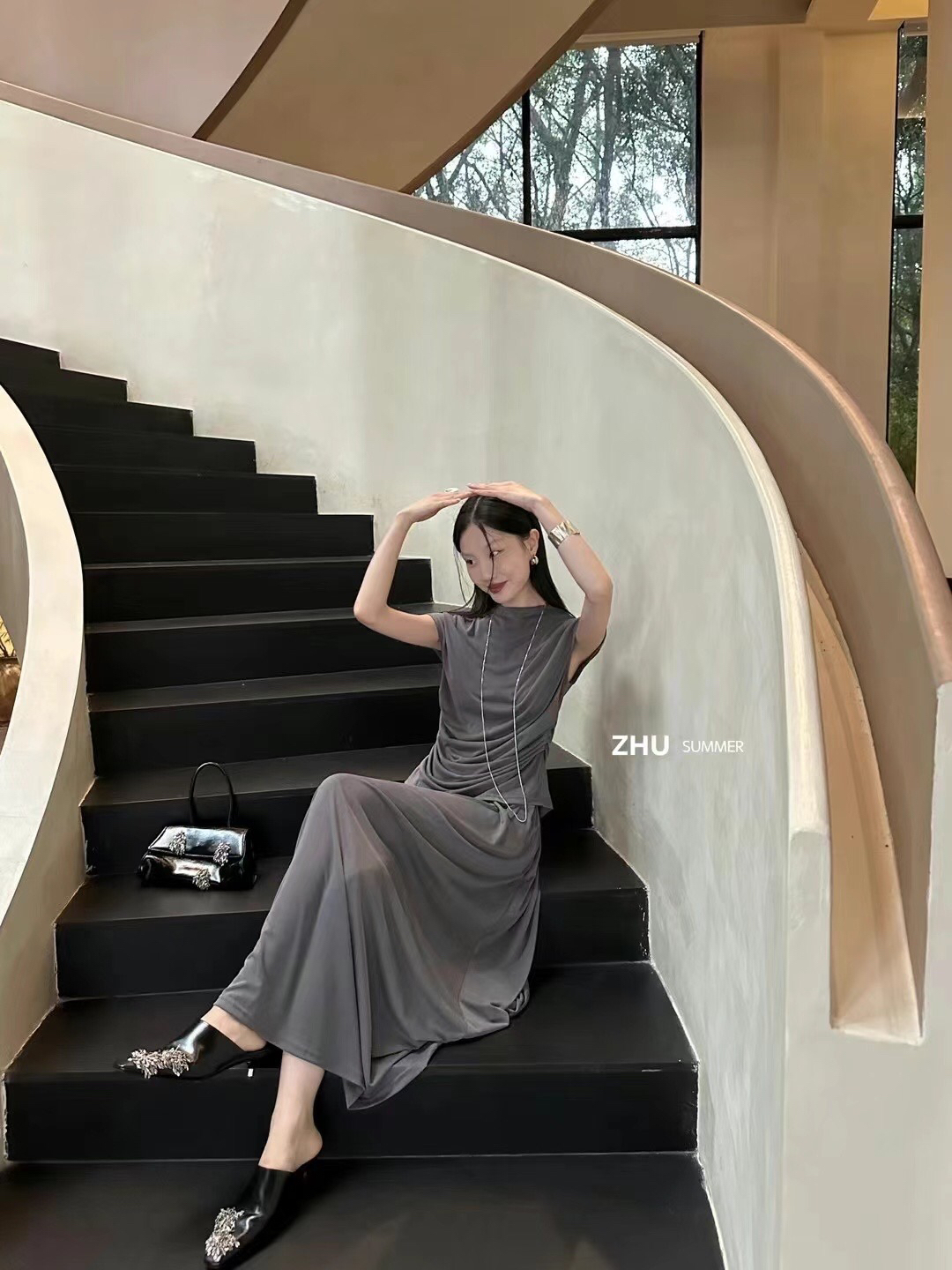 套装气质显瘦修身时尚收腰