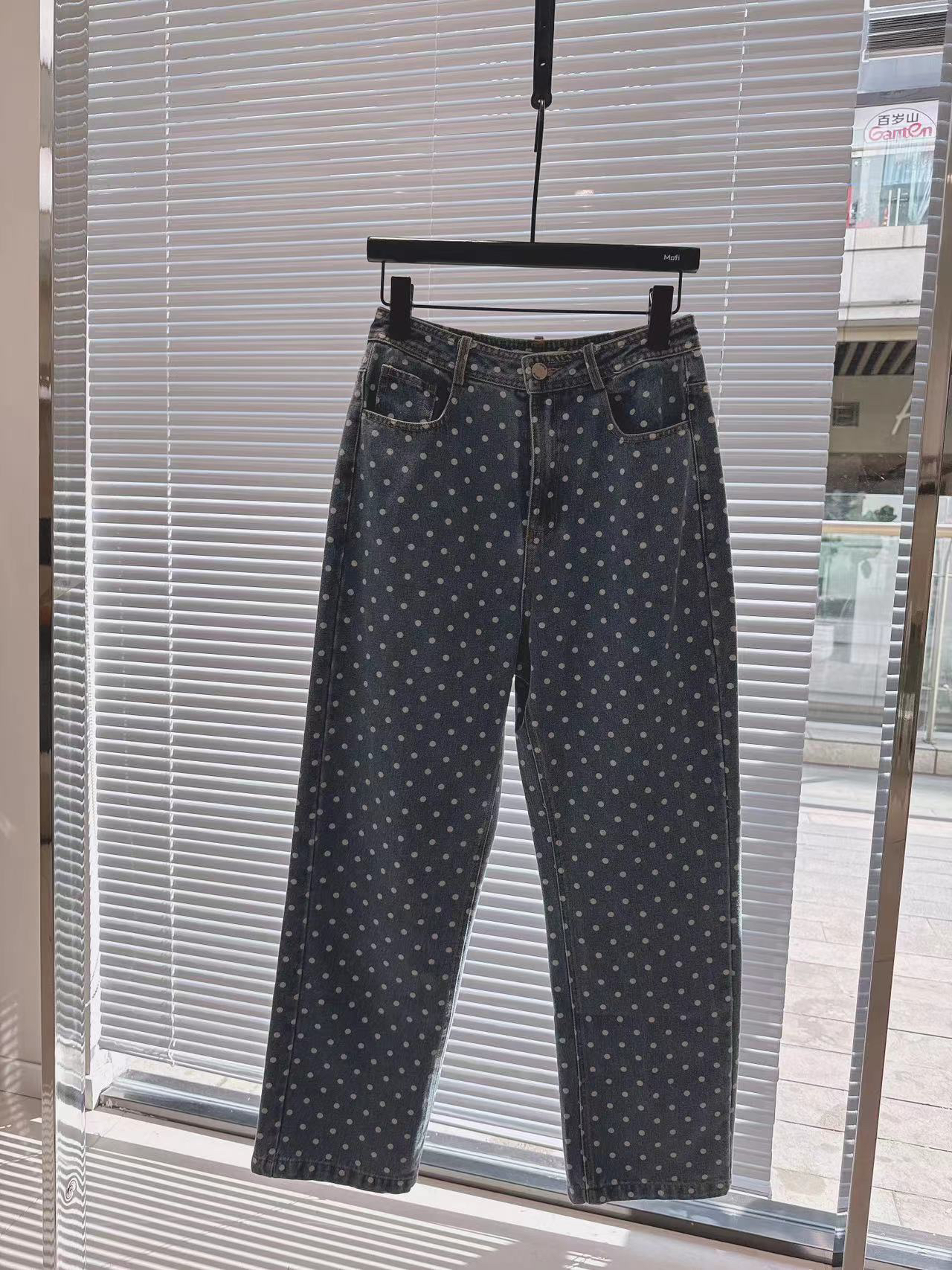 蓝色波点阔腿裤.