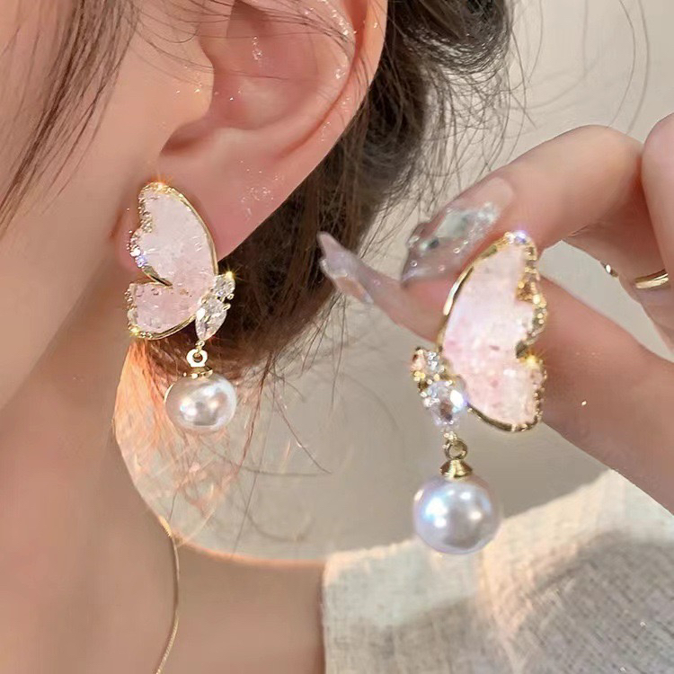 铜合金耳饰 女冰晶蝴蝶优雅耳钉新款百搭小众设计轻奢高级感气质