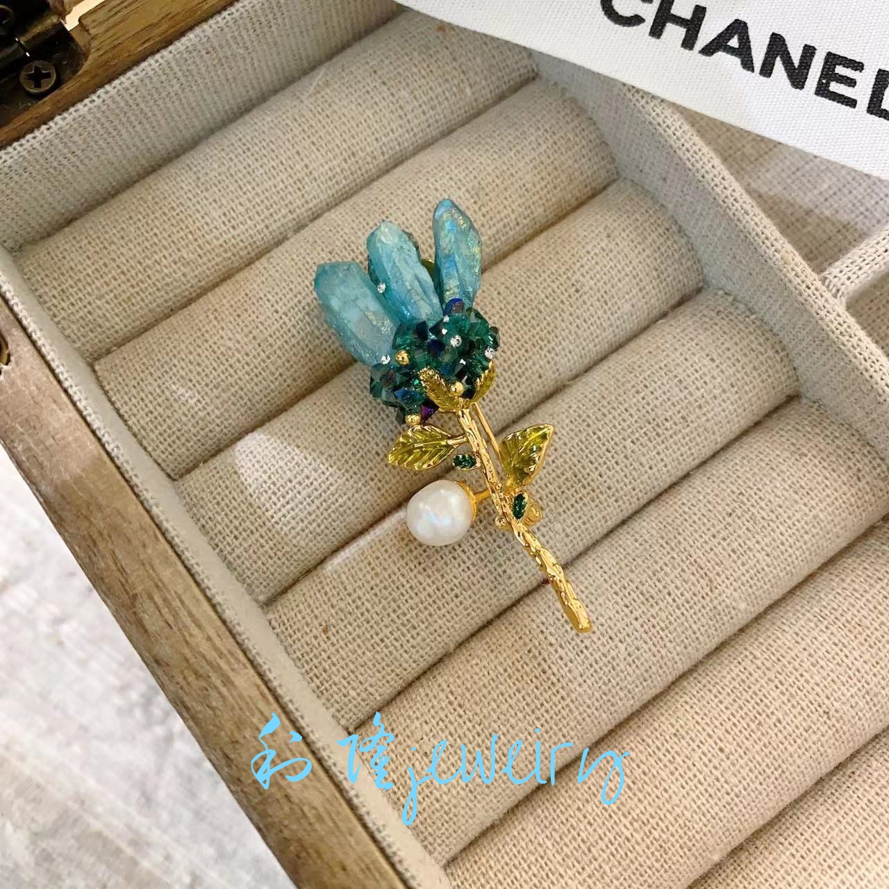 铜合金胸针  LK052小众设计感高档蓝色花束胸针气质花朵胸针