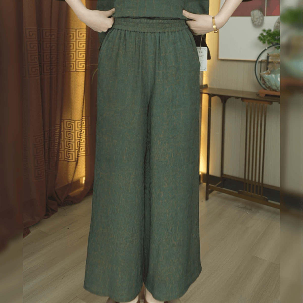 【林典家】1239新中式直筒休闲绿色冠乐皱裤子