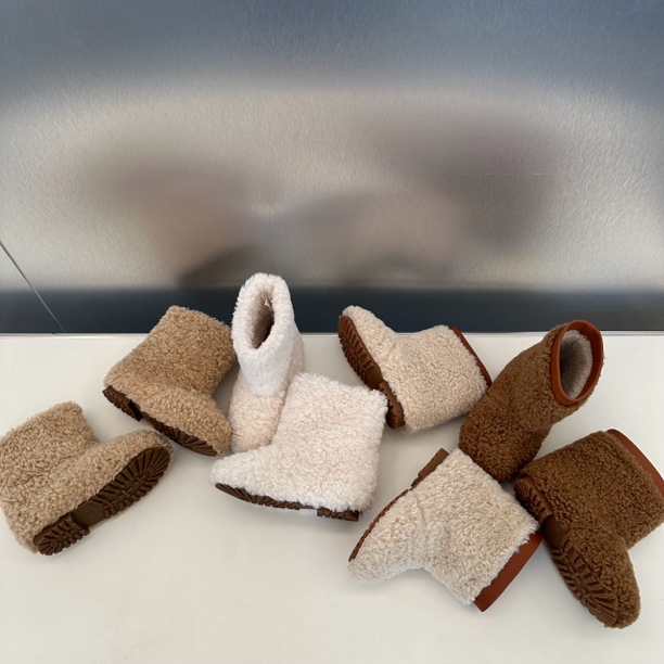 韩版儿童冬季毛毛鞋女童INS风洋气靴子短靴加绒保暖棉鞋