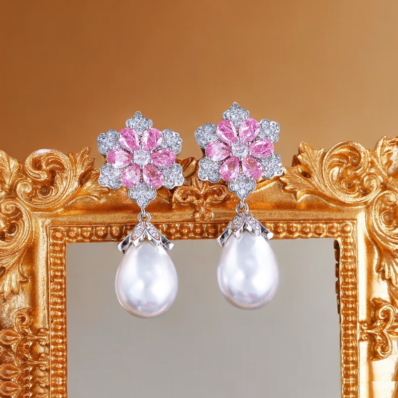 铜合金耳饰 铜合金耳饰复古珠珠锆石花朵设计甜美耳环