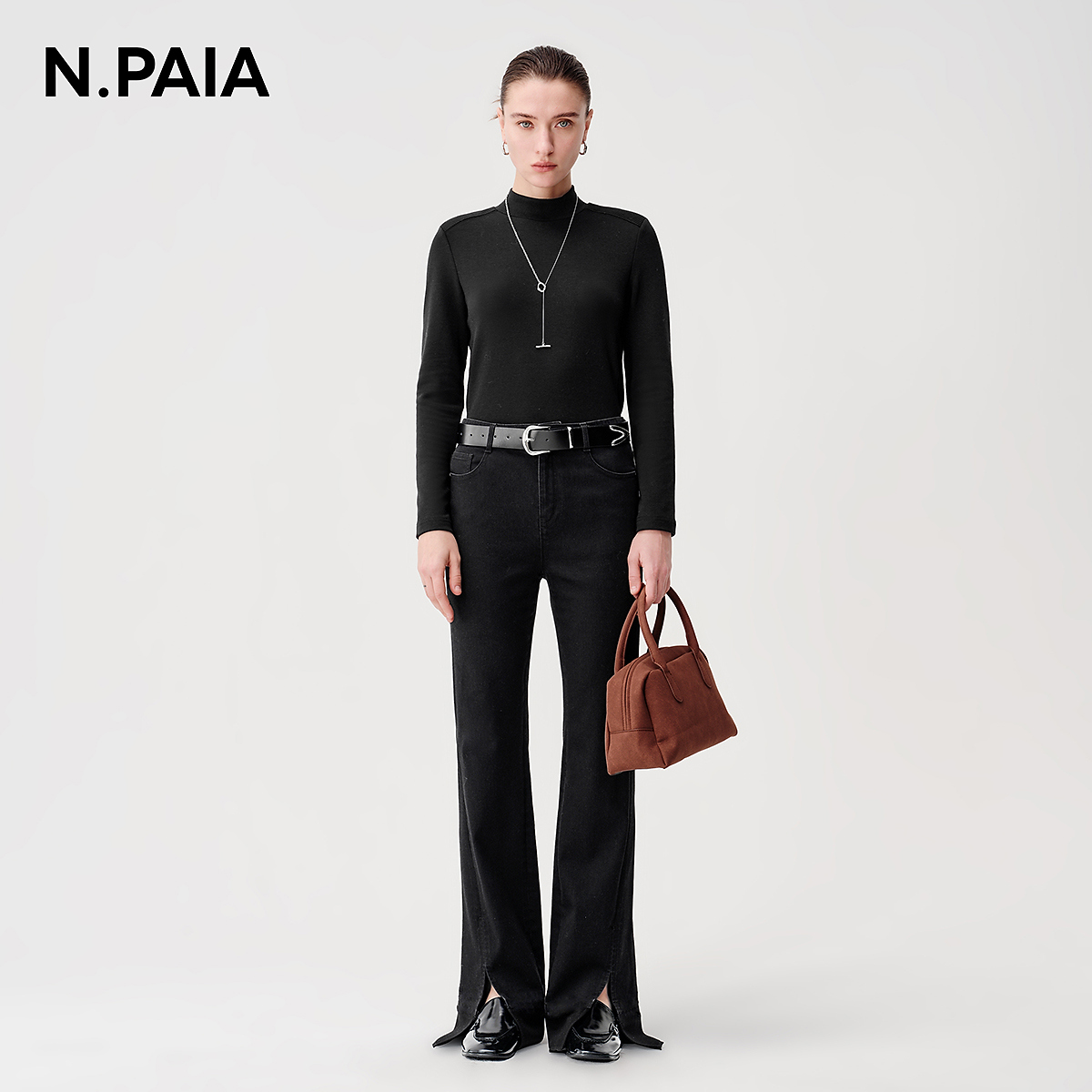 恩派雅秋季新款弹力舒适水洗牛仔裤脚口开衩微喇裤XNIIDJ609A