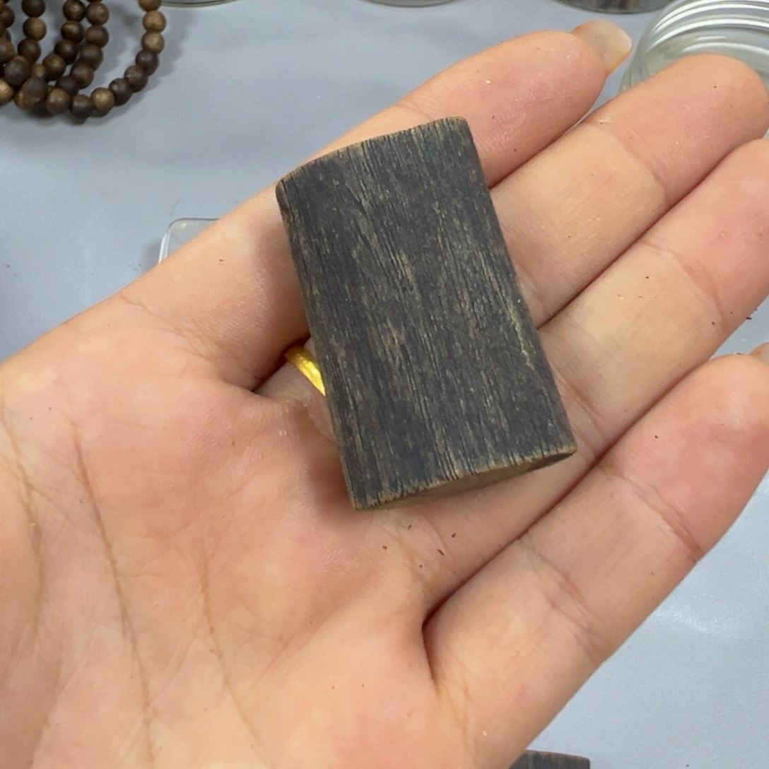 沉香手把件秘*熏香原材料