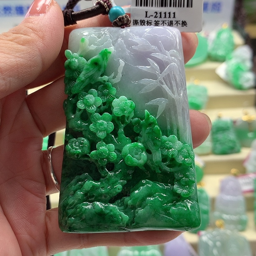 【闪购商品】翡翠颈饰未镶嵌小**下