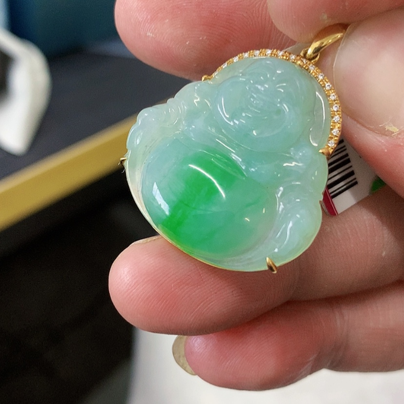 【闪购商品】翡翠颈饰未镶嵌