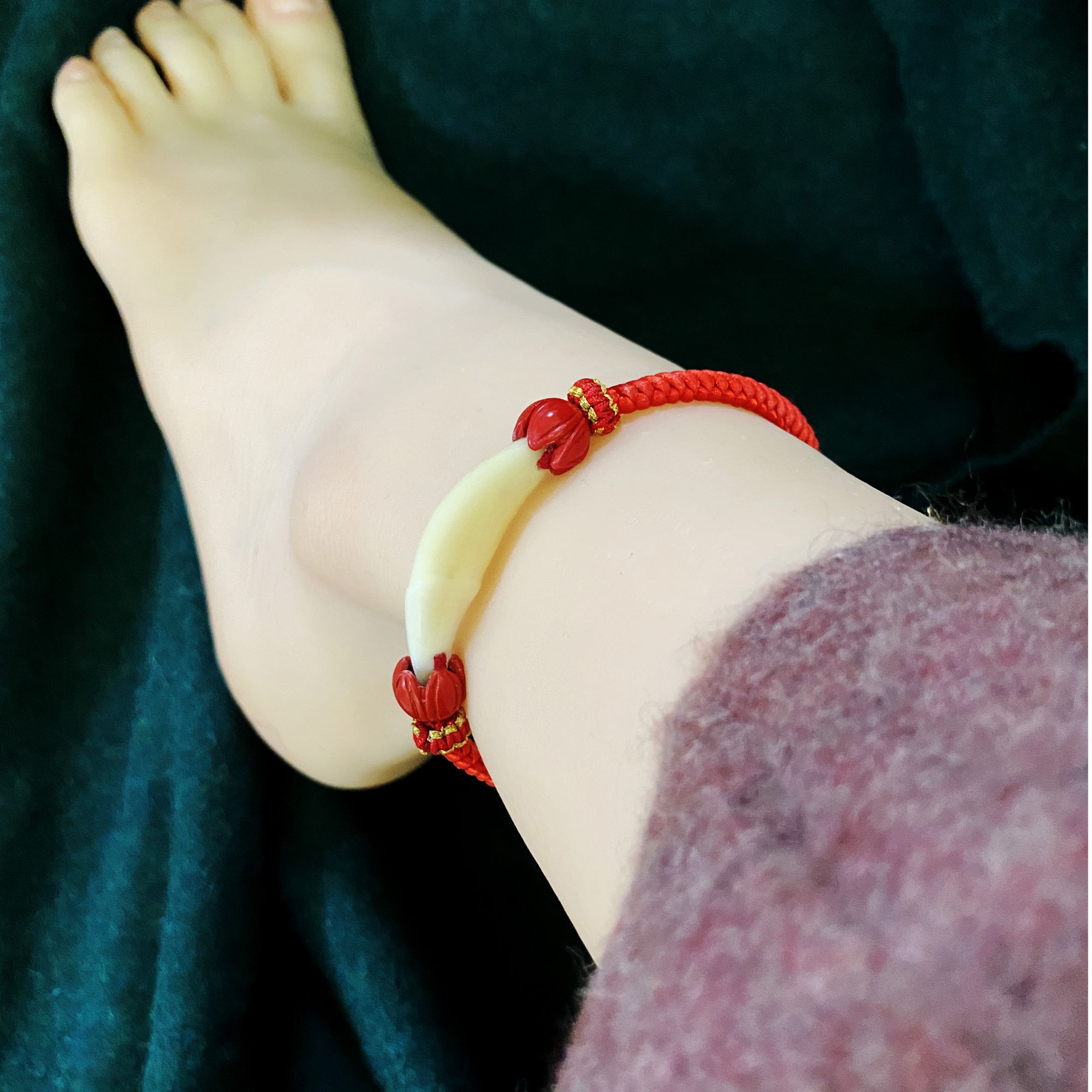 手脚真黑狗牙创意饰品大獒牙男女士链子绳子长短可调节服饰挂件