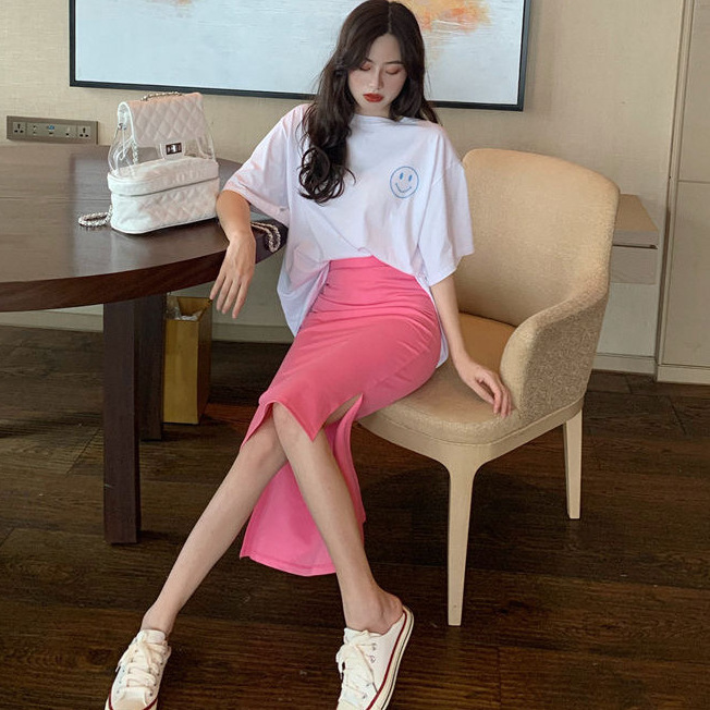 休闲套装女夏新款可爱笑脸印花T恤+设计不规则高腰包臀开叉半身裙