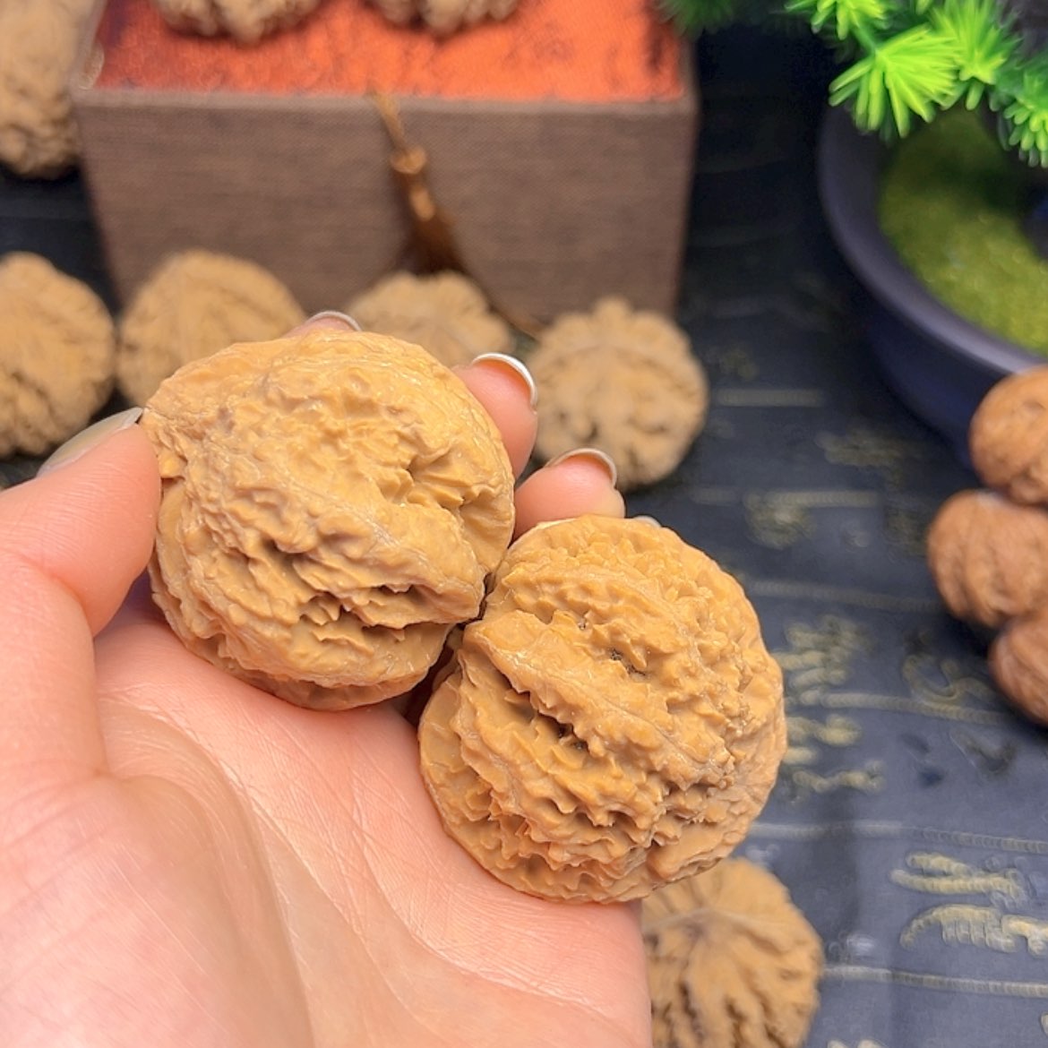 【闪购商品】文玩核桃吊坠大*明33