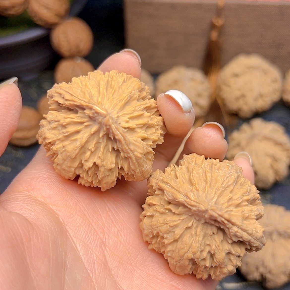 【闪购商品】文玩核桃吊坠长*人57