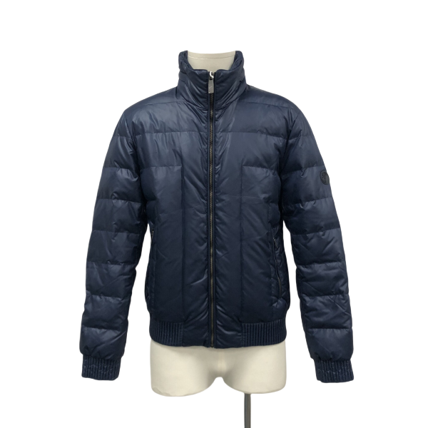 妃鱼/范思哲/涤纶/羽绒服/95新/市场价4000/白0825
