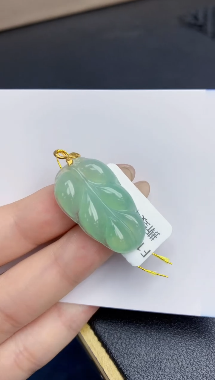 【闪购商品】翡翠颈饰18K金镶嵌353   天然翡翠A货