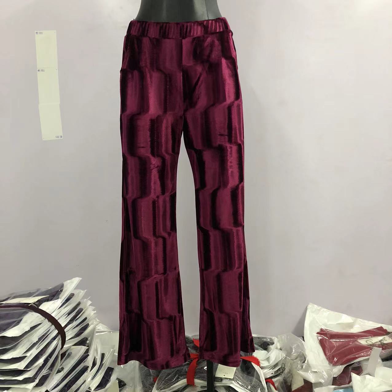 妙唐时尚大码新款女士裤子丝绒3070红色