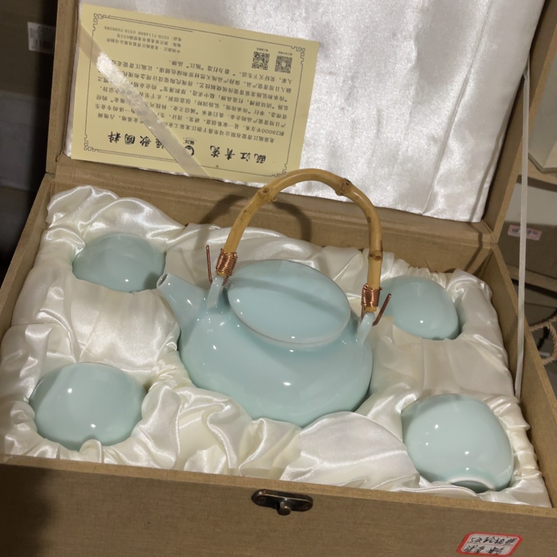 碗哈哈哈哈哈哈哈哈哈哈哈哈